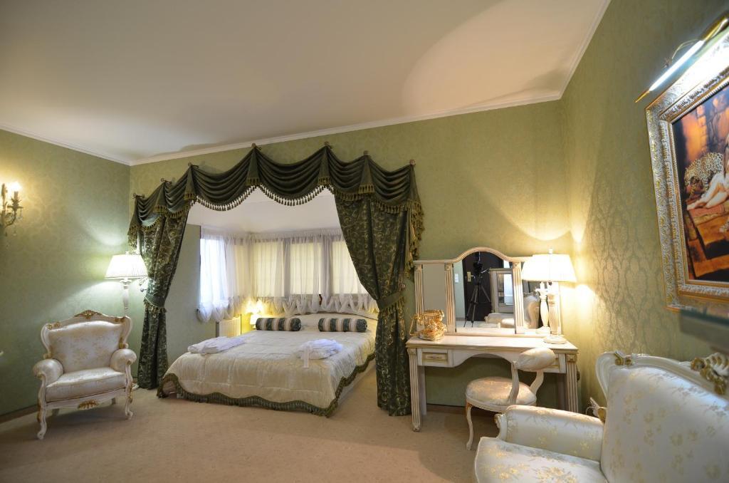 Citadel Hotel Myla Quarto foto